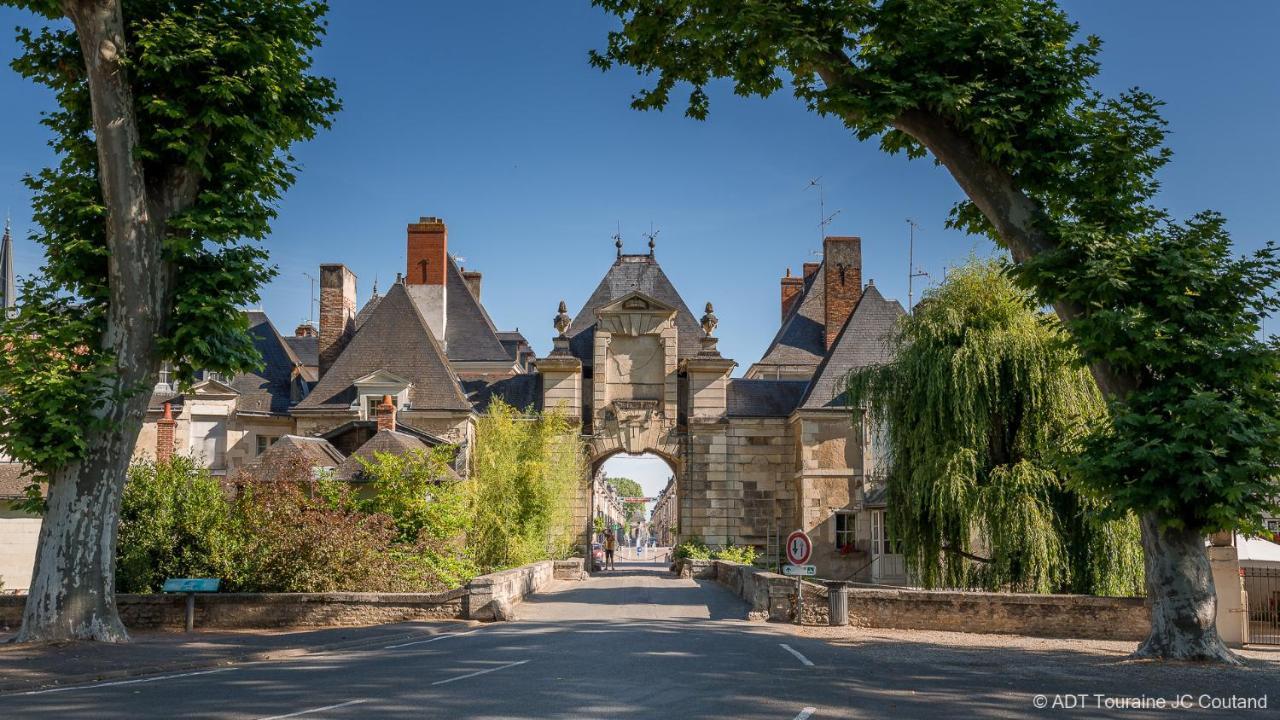Gite Le Petit Puits A Richelieu Exterior foto