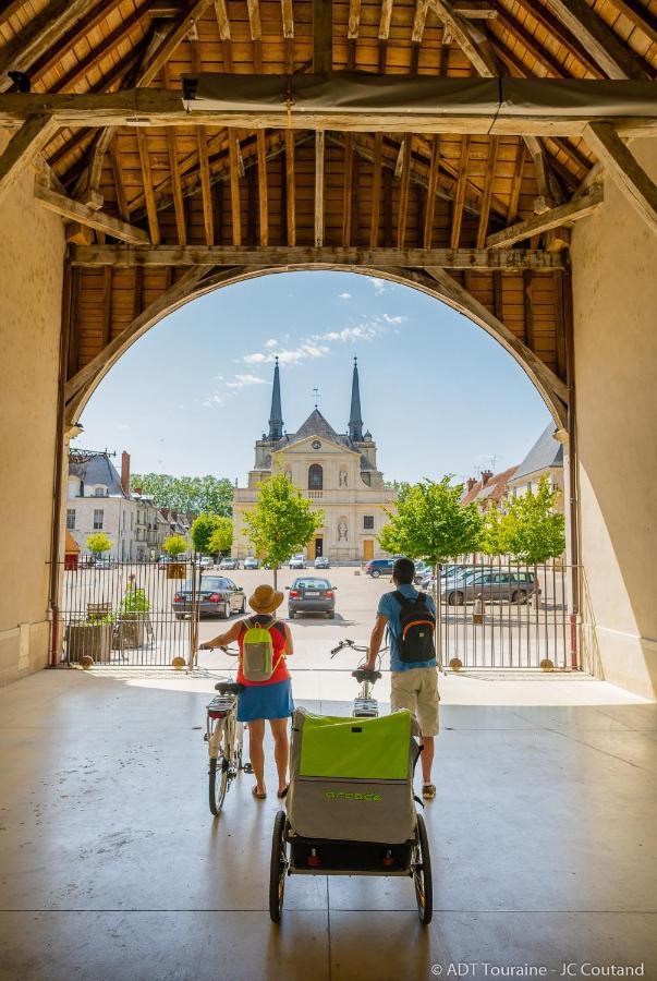 Gite Le Petit Puits A Richelieu Exterior foto